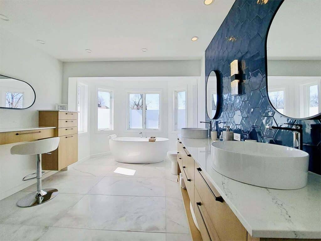 Constructions Simon Patenaude Inc | 340228796 1441658469572626 6605884980463107240 n 1 | Rénovation, revêtement, cuisine, salle de bain, balcon